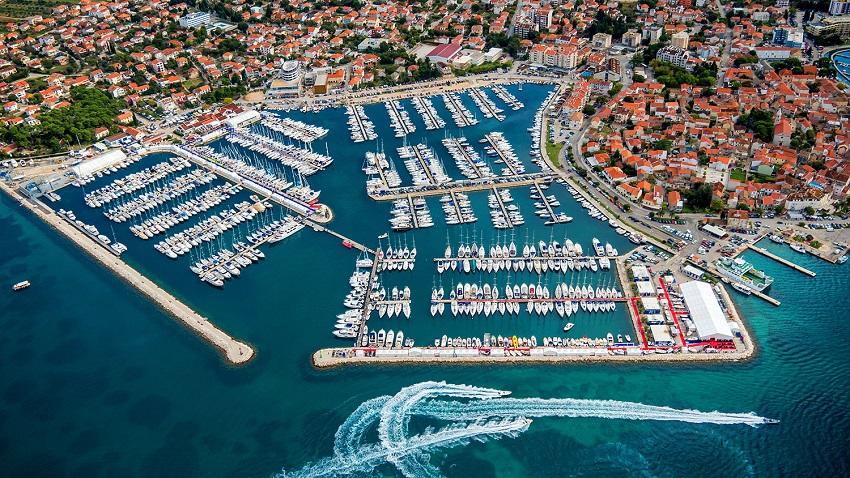 Марина Marina Kornati, Biograd