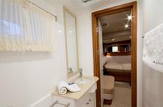 Sunreef 62,  4 кают(ы)