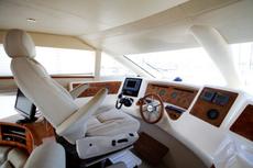 Azimut 58,  3 кают(ы), 2001 (обновление 2013) г. выпуска 