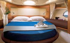 Azimut 43 Fly,  4 кают(ы)