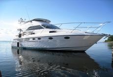 Fairline Phantom 40,  2 кают(ы)