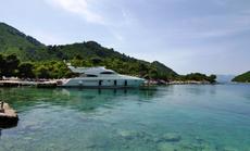 Fairline Squadron 55,  3 кают(ы)