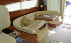 Prestige 42 Fly,  3 кают(ы)