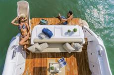 Azimut 42 Fly,  2 кают(ы)
