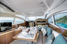 Azimut 42 Fly,  2 кают(ы)