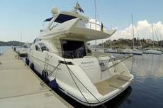 Azimut 55,  3 кают(ы), 2001 г. выпуска 