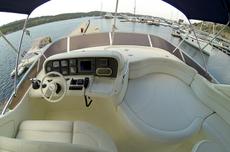 Azimut 55,  3 кают(ы), 2001 г. выпуска 