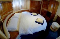 Azimut 55,  3 кают(ы), 2001 г. выпуска 