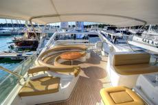 Ferretti 680,  3 кают(ы), 2004 г. выпуска 