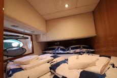 Islander 42 Fly,  2 кают(ы), 2007 г. выпуска 