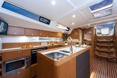 Bavaria 56 Cruiser,  4 / 5 / 6 кают(ы)