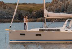 Beneteau Oceanis 38,  3 кают(ы), 2014 г. выпуска 