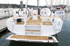 Beneteau Oceanis 35,  2 / 3 кают(ы)