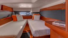 Beneteau Oceanis 60,  2 / 3 кают(ы), 2019 г. выпуска 