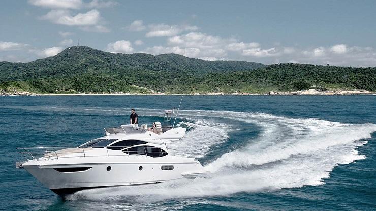 Azimut 42 Fly