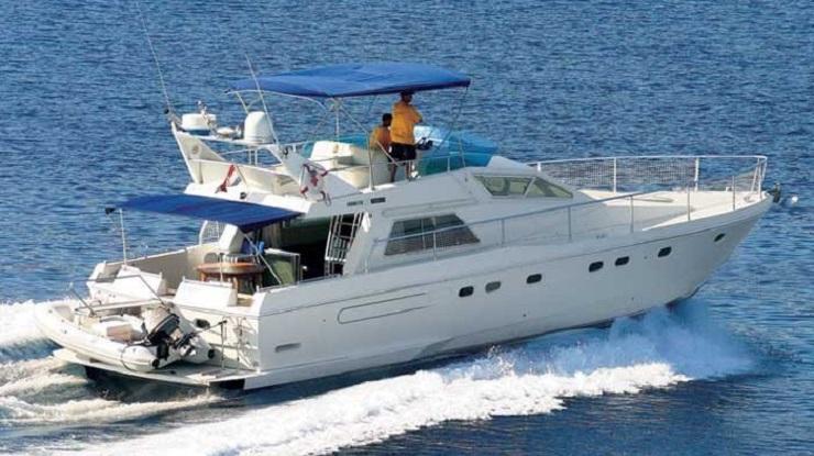 Ferretti 49