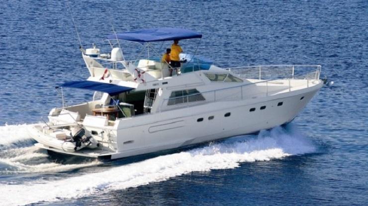 Ferretti 52-7